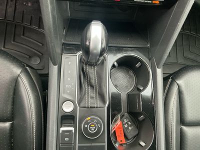 2022 Volkswagen Atlas — photo 12 view