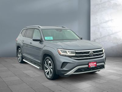 2022 Volkswagen Atlas — photo 8 view