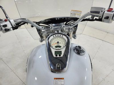 2025 Suzuki Boulevard C50T Special — photo 14 view