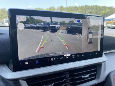 2026 Ford Explorer — photo 18 view