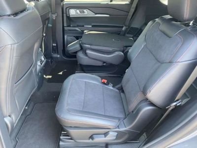 2026 Ford Explorer — photo 11 view