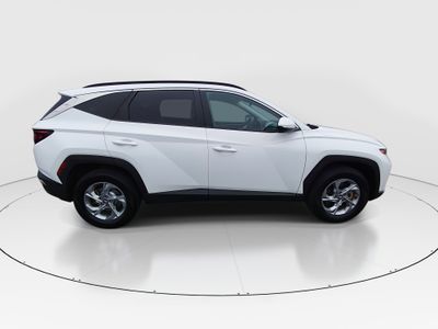 2024 Hyundai Tucson — photo 8 view