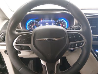 2024 Chrysler Pacifica - Photo 12