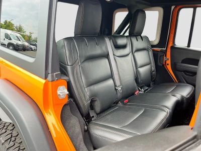 2025 Jeep Wrangler — photo 26 view