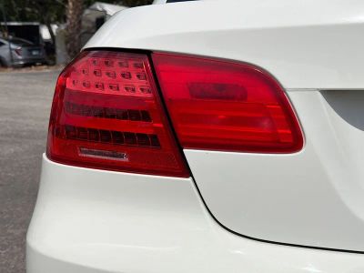 2013 BMW 3 Series — photo 10 view