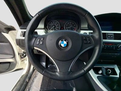 2013 BMW 3 Series — photo 35 view