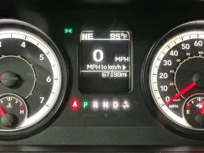 2016 RAM 1500 — detail view