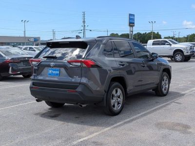 2025 Toyota RAV4 - Photo 5