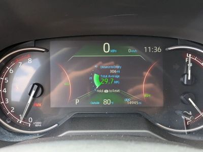 2025 Toyota RAV4 - Photo 15
