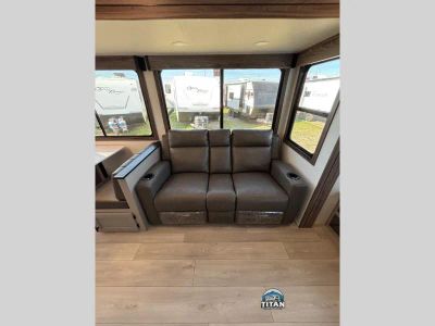 2026 KZ Connect - Photo 15