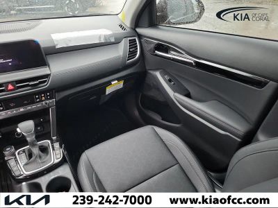 2026 Kia Seltos — photo 16 view
