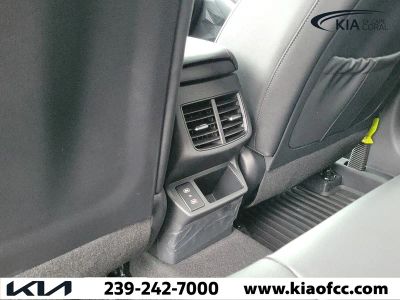2026 Kia Seltos — photo 12 view