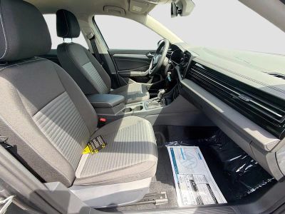 2026 Volkswagen Jetta — photo 22 view