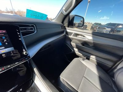 2024 Jeep Wagoneer — photo 21 view