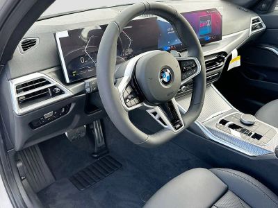 2026 BMW 3 Series — photo 7 view