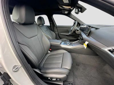 2026 BMW 3 Series — photo 23 view