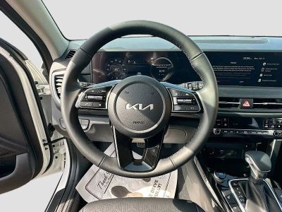 2026 Kia Seltos — photo 11 view