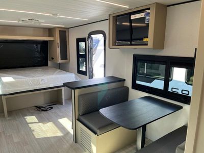 2026 Keystone RV Walkabout - Photo 9