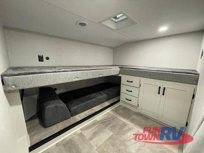 2026 Coachmen RV Chaparral Lite - Photo 24