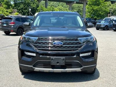 2023 Ford Explorer — side profile view