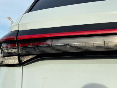 2026 Volkswagen Taos — photo 10 view