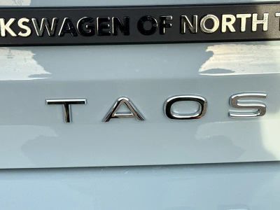 2026 Volkswagen Taos — photo 13 view