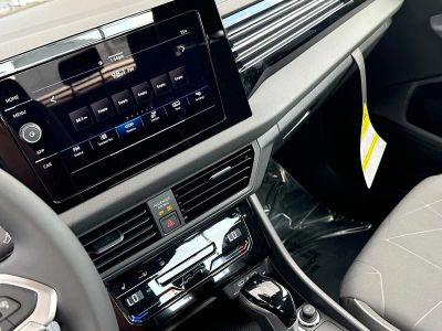 2026 Volkswagen Jetta — photo 25 view