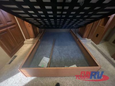2015 Lifestyle Luxury RV Lifestyle - Photo 38