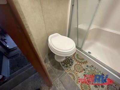 2015 Lifestyle Luxury RV Lifestyle - Photo 33