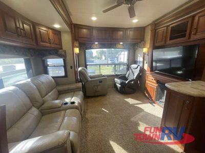2015 Lifestyle Luxury RV Lifestyle - Photo 22