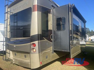 2015 Lifestyle Luxury RV Lifestyle - Photo 6