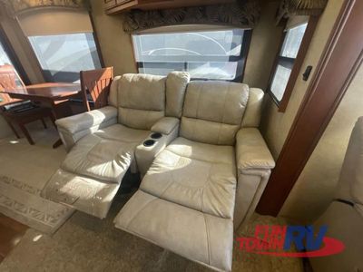 2015 Lifestyle Luxury RV Lifestyle - Photo 24