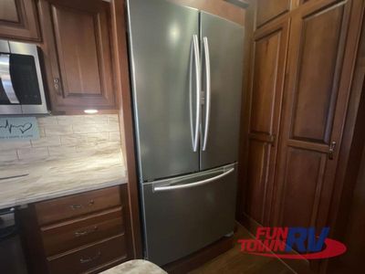 2015 Lifestyle Luxury RV Lifestyle - Photo 18