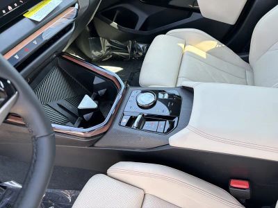 2026 BMW X3 — photo 21 view