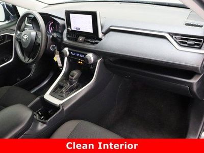 2025 Toyota RAV4 FWD - Photo 32