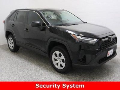 2025 Toyota RAV4 FWD - Photo 4