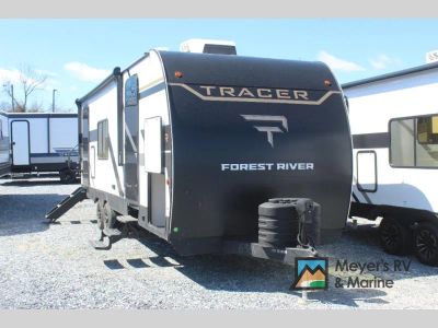 2026 Prime Time RV Tracer 235RK — front three-quarter view