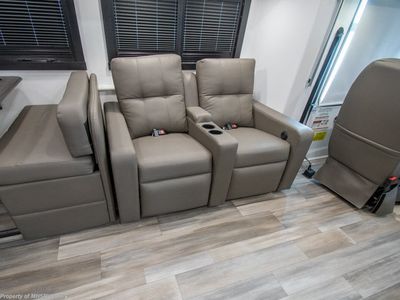 2026 Entegra Coach Vision XL - Photo 9
