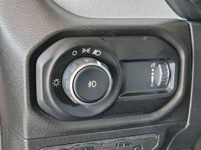 2026 Jeep Wrangler — photo 21 view