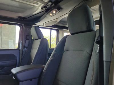 2026 Jeep Wrangler — photo 18 view