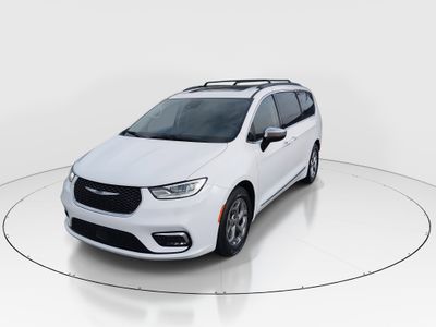 2023 Chrysler Pacifica — rear three-quarter view