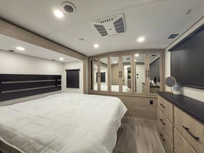 2026 Grand Design Imagine - Photo 5