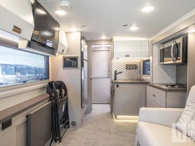 2025 Winnebago View - Photo 8