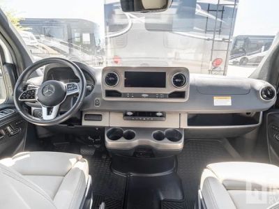 2025 Winnebago View - Photo 6