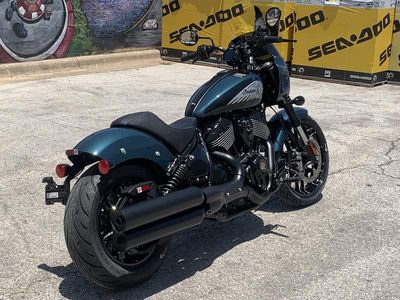 2025 Indian Motorcycle Sport Chief Cascade Green Metallic - Photo 5