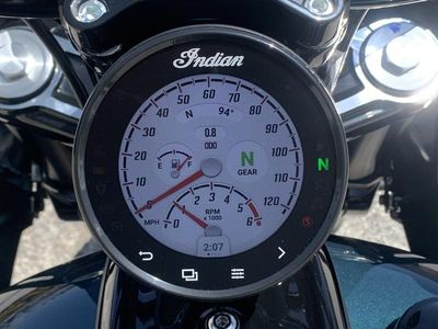 2025 Indian Motorcycle Sport Chief Cascade Green Metallic - Photo 15