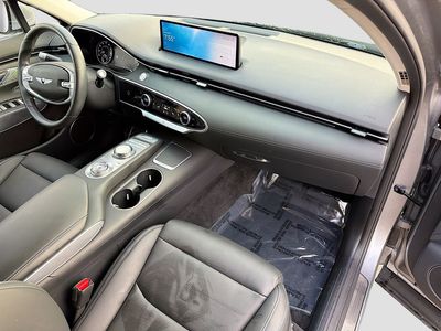 2023 Genesis GV70 - Photo 13