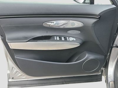 2023 Genesis GV70 - Photo 21