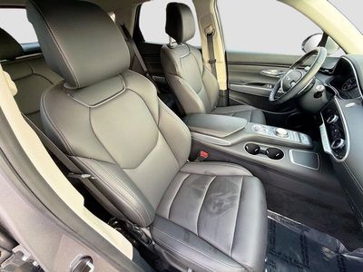 2023 Genesis GV70 - Photo 14