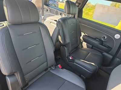 2026 Hyundai Palisade — engine compartment view
